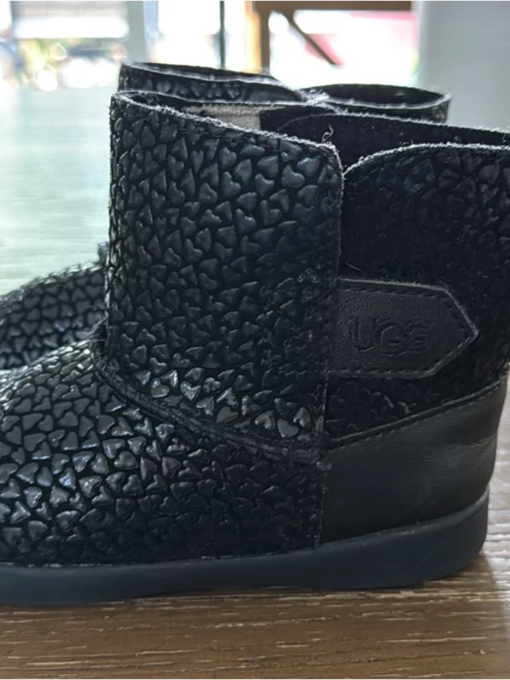 UGG kids size 9 Black Heart-Pattern Ankle Boots